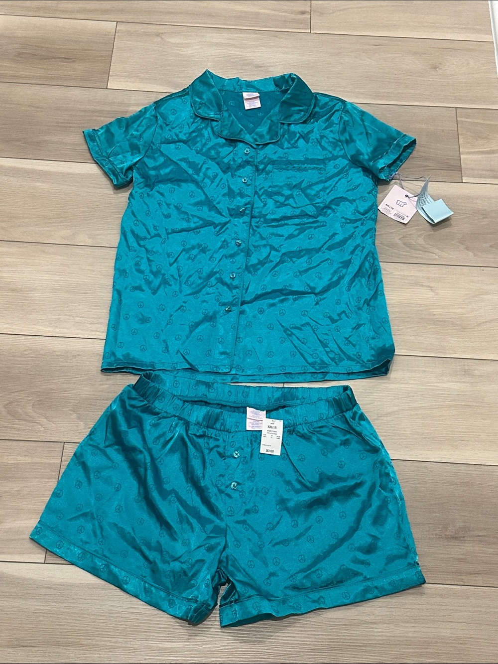 New More Than Magic Teal Short-Sleeve Satin Pajama Set Size XXL 18 Girls NWT